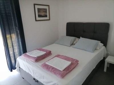 Apartment Two bedroom apartment with terrace Jezera, Murter A-24139-a - Outdoor photo 11