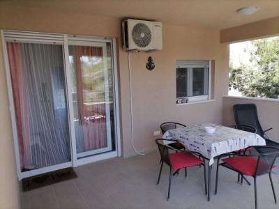 Apartment Two bedroom apartment with terrace Jezera, Murter A-24139-a - Outdoor photo 15