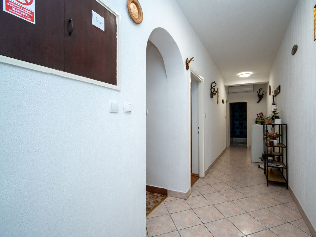 Apartment Two bedroom apartment with terrace and sea view Kampor, Rab A-5056-a