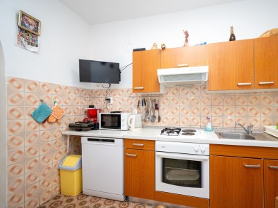 Apartment Two bedroom apartment with terrace and sea view Kampor, Rab A-5056-a - Outdoor photo 16