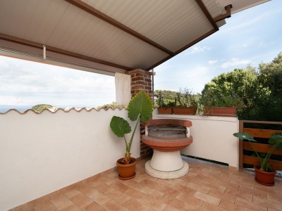 Apartment Two bedroom apartment with terrace and sea view Kampor, Rab A-5056-a - Outdoor photo 40