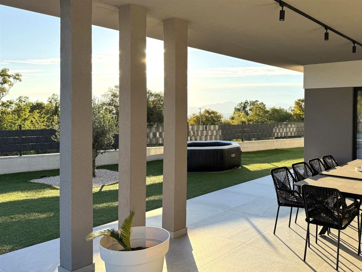 Villa Villa Olive Residence with private heated Pool, near Makarska - Outdoor photo 3