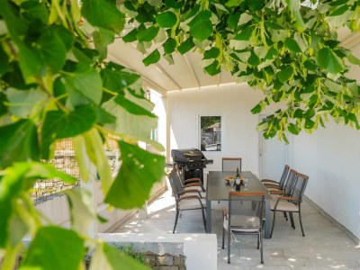 Villa NEW! Villa Magnolia with 41 sqm pool, Jacuzzi, 8km from sea - Outdoor photo 9