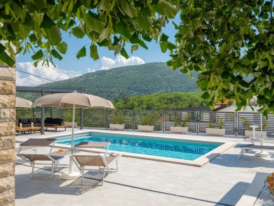 Villa NEW! Villa Magnolia with 41 sqm pool, Jacuzzi, 8km from sea - Outdoor photo 10