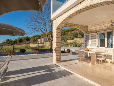 Villa NEW! Villa Magnolia with 41 sqm pool, Jacuzzi, 8km from sea - Outdoor photo 22