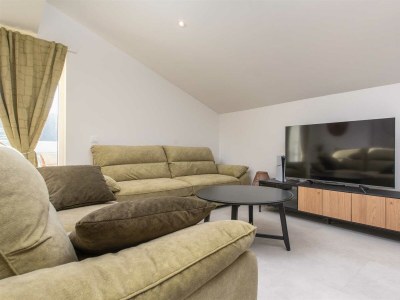 Villa NEW! Villa Magnolia with 41 sqm pool, Jacuzzi, 8km from sea - Features photo 36