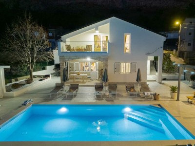 Villa NEW! Villa Magnolia with 41 sqm pool, Jacuzzi, 8km from sea - Environment photo 47