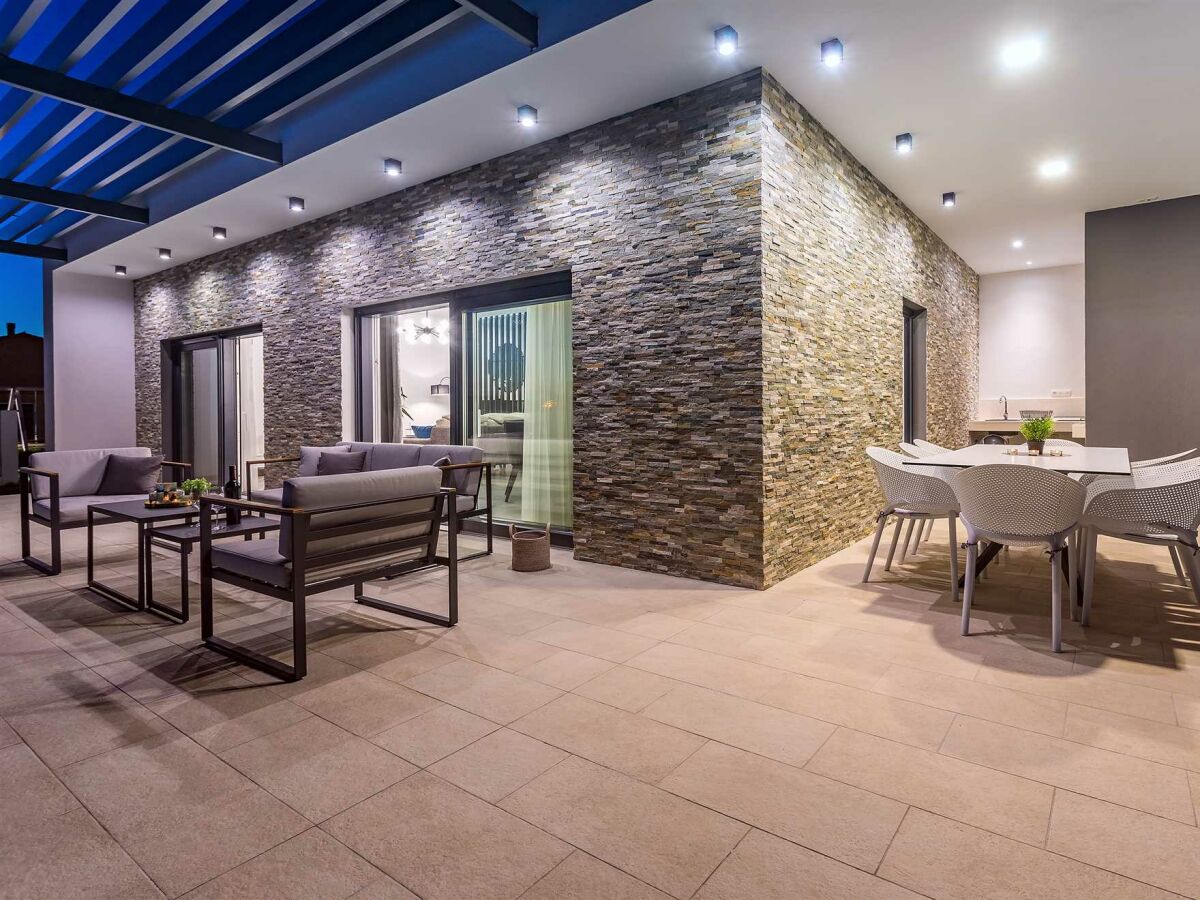 Villa Villa Casa Mia Luxury Retreat with Heated Pool - Outdoor photo 3