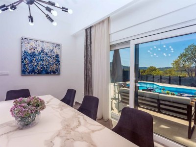 Villa Villa Casa Mia Luxury Retreat with Heated Pool - Features photo 20