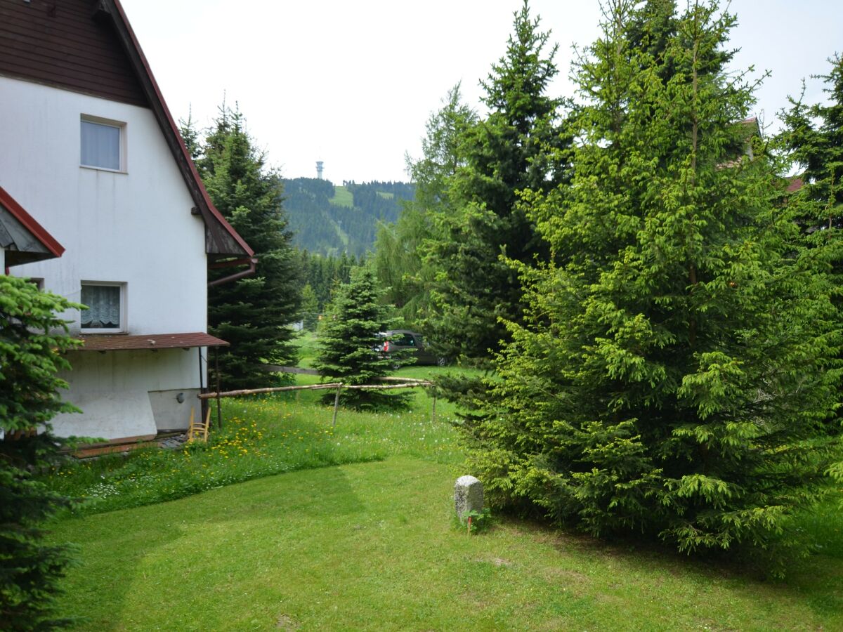 Chalet Holiday Home near Klínovec Ski Lift - Outdoor photo 2