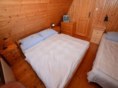 Chalet Holiday Home near Klínovec Ski Lift - Features photo 7