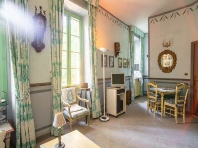 Apartment Villa in Grimaud near Tennis Court & Pool - Features photo 7