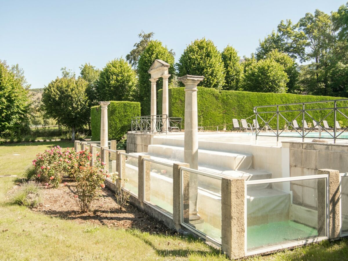 Apartment Studio in Montbrun Castle with Pool - Outdoor photo 2