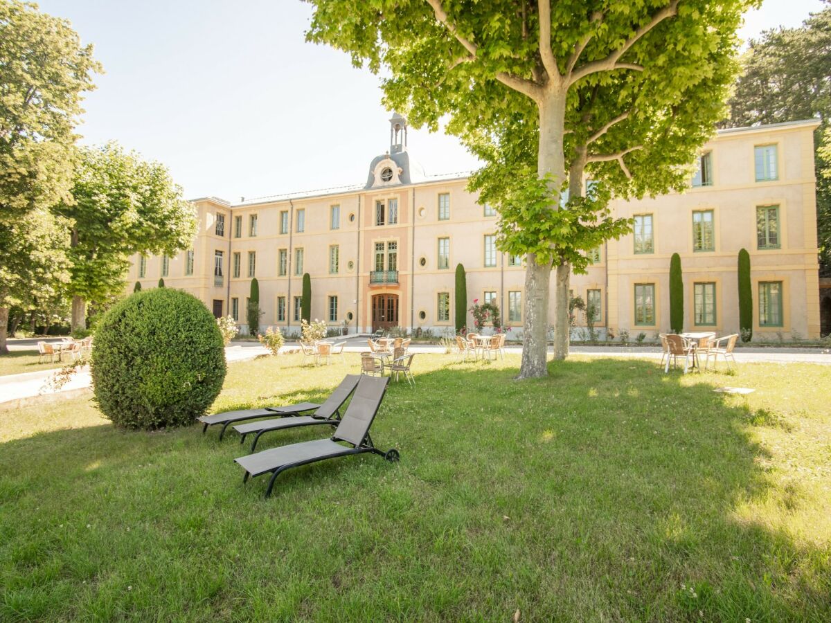 Apartment Studio in Montbrun Castle with Pool - Outdoor photo 4