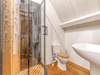 Farmhouse Spacious farmhouse with garden in Val de Loire - Features photo 25