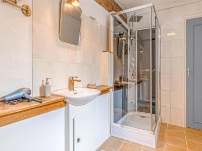 Farmhouse Spacious farmhouse with garden in Val de Loire - Features photo 26