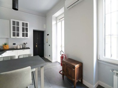 Apartment Charming Modern Apartment near Argonne - Features photo 16