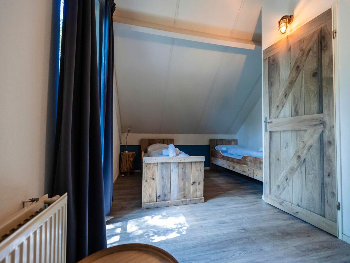 Holiday park Ruhiger Bungalow in Ufernähe - Features photo 3