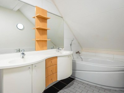 Bungalow Freistehender Bungalow am Waldrand - Features photo 32