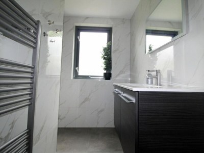 Holiday house Heller Bungalow in ruhiger Parklage - Features photo 10