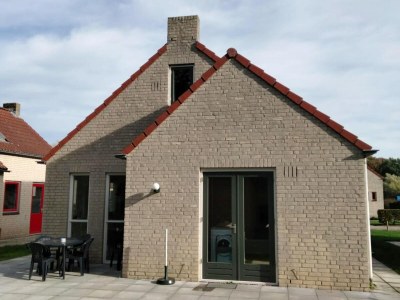 Holiday house Modern Bungalow in Ewijk for 6 - Outdoor photo 4