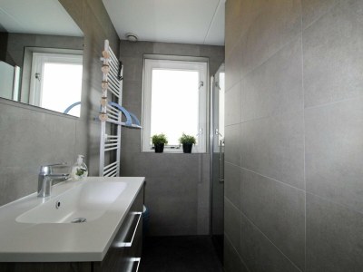 Holiday house Modern Bungalow in Ewijk for 6 - Features photo 14