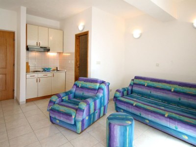 Apartment One bedroom apartment with balcony and sea view Marušići, Omiš A-962-b - Outdoor photo 11