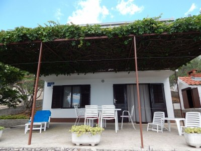 Apartment One bedroom apartment near beach Okrug Donji, Čiovo A-17078-a in Okrug Donji - Apartment