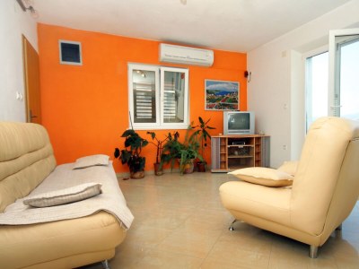 Apartment Two bedroom apartment with terrace and sea view Lumbarda, Korčula A-4376-a - Outdoor photo 26