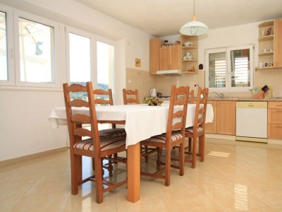 Apartment Two bedroom apartment with terrace and sea view Lumbarda, Korčula A-4376-a - Outdoor photo 28