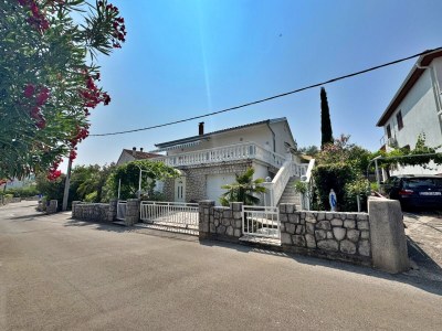 Apartment One bedroom apartment with terrace Šilo, Krk A-18728-a in Šilo - Apartment