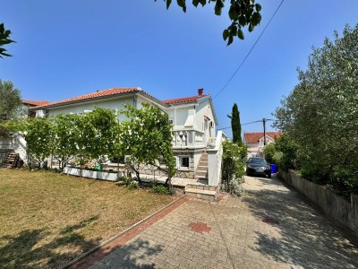 Apartment One bedroom apartment with terrace Šilo, Krk A-18728-a - Outdoor photo 2