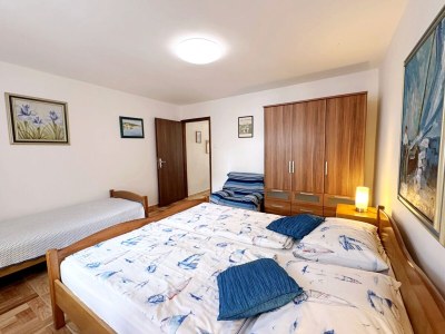 Apartment One bedroom apartment with terrace Šilo, Krk A-18728-a - Outdoor photo 10