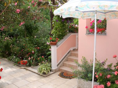 Apartment Two bedroom apartment with terrace Palit, Rab A-5028-a - Outdoor photo 8