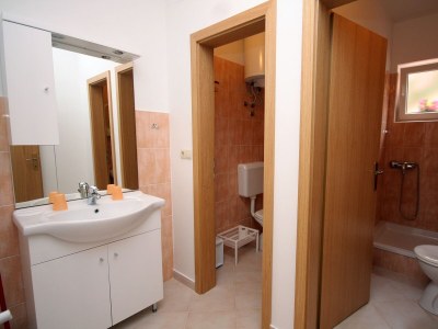 Apartment Two bedroom apartment with terrace Palit, Rab A-5028-a - Outdoor photo 24