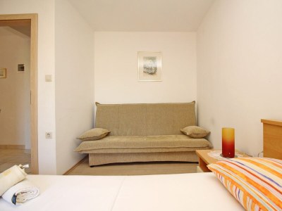 Apartment One bedroom apartment with terrace Šilo, Krk A-18751-a - Outdoor photo 18