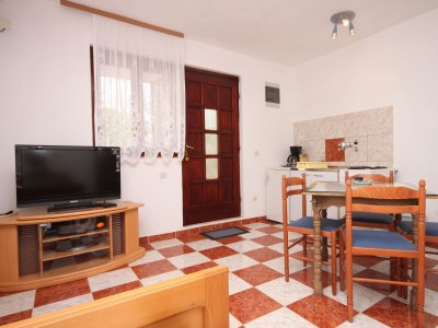 Apartment One bedroom apartment with terrace Starigrad, Paklenica A-6618-a in Starigrad - Apartment