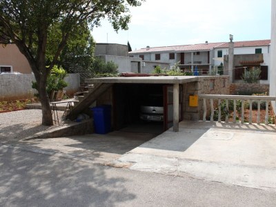 Apartment One bedroom apartment with terrace Starigrad, Paklenica A-6618-b - Outdoor photo 7