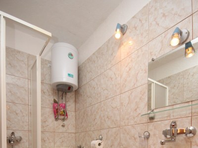 Apartment One bedroom apartment with terrace Starigrad, Paklenica A-6618-b - Outdoor photo 14