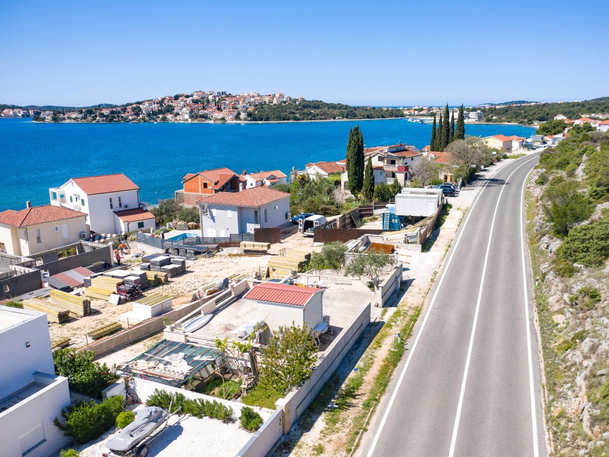 Apartment Three bedroom apartment with terrace and sea view Stupin Čeline, Rogoznica A-21279-a - Outdoor photo 4