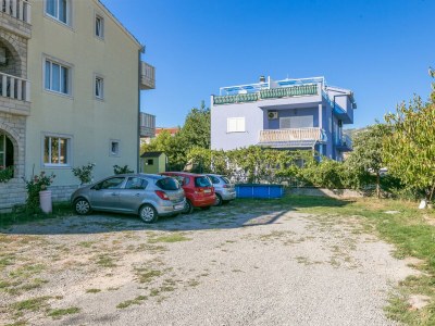 Apartment Two bedroom apartment with terrace and sea view Kaštel Štafilić, Kaštela A-24155-c - Outdoor photo 10