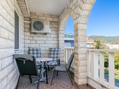 Apartment Two bedroom apartment with terrace and sea view Kaštel Štafilić, Kaštela A-24155-c - Outdoor photo 29
