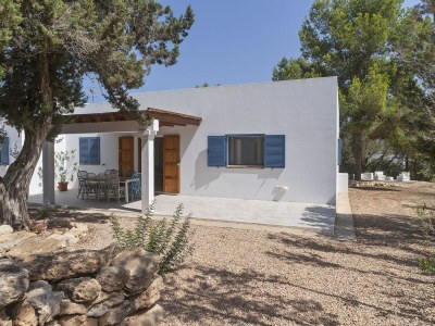 Holiday house Es Lliri Blanc - Ferienhaus Mit Gratis Wifi in Cap de Barbaria - Holiday house