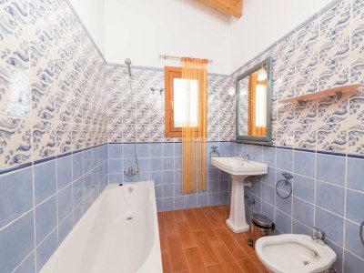 Villa Can Canals - Villa With Private Pool In Artà - Features photo 28