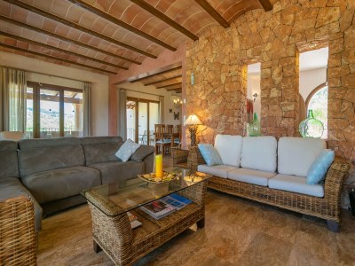 Villa S'albarcoquer - Villa With Private Pool In S'horta - Features photo 18