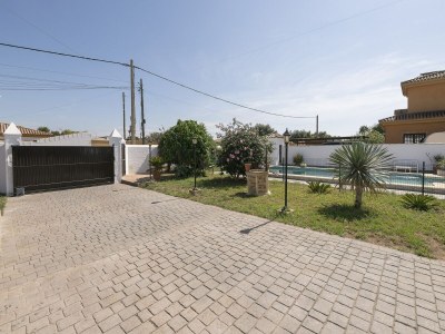 Holiday house Jopamar - Haus In Chiclana De La Frontera - Outdoor photo 15