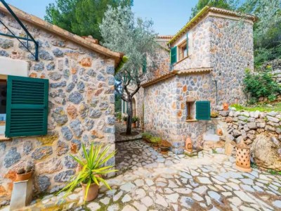 Holiday house S'olivaret (fornalutx) - Country House. Free Wifi - Outdoor photo 2