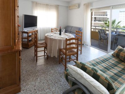 Apartment River  - Apartment In Daimús. Free Wifi - Features photo 10