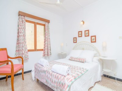 Holiday house Penya - House In S'illot-cala Morlanda. Free Wifi - Features photo 23