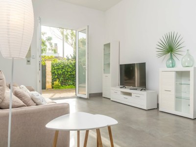 Holiday house Cala Rafalino - House In S'illot-cala Morlanda - Features photo 17